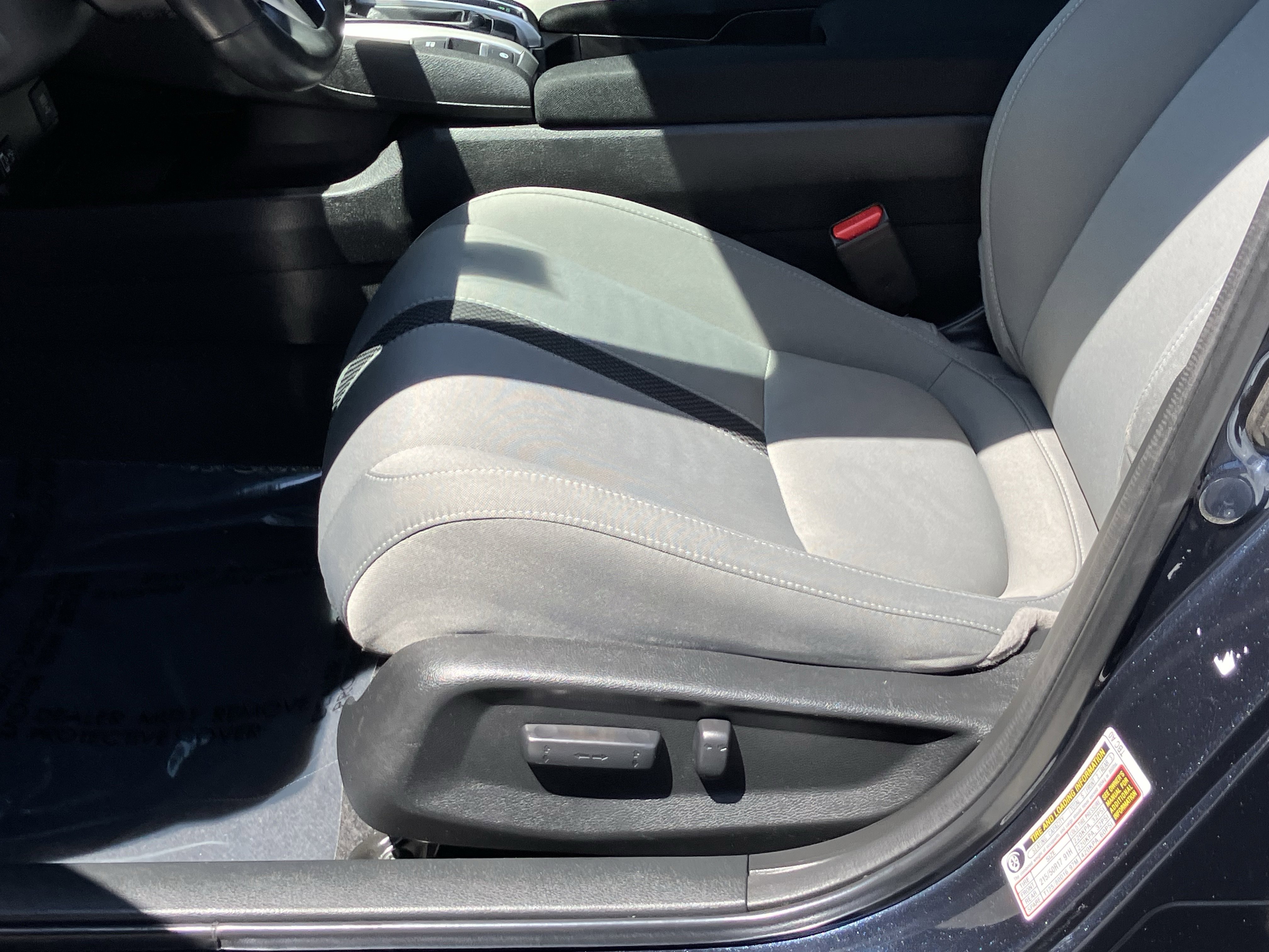 Used 2021 Honda Civic EX image 17