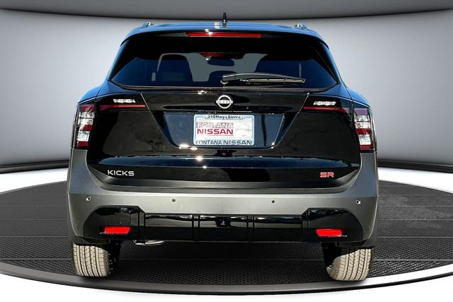 New 2026 Nissan Kicks SR image 4