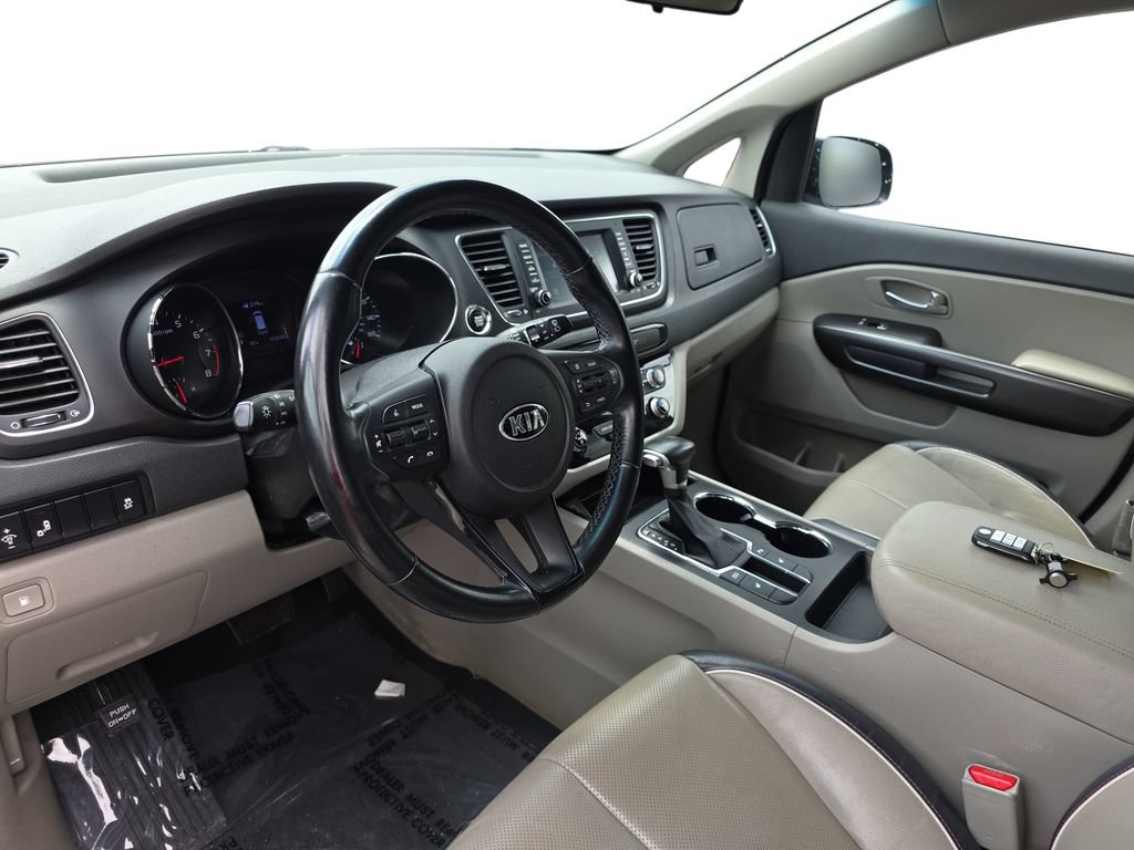 Used 2020 Kia Sedona EX FWD image 16
