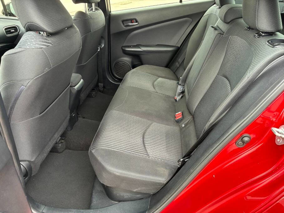 Used 2016 Toyota Prius Three Touring image 24