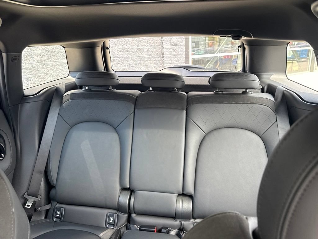Used 2024 MINI Cooper Countryman S w/ Signature Upholstery Package FWD image 14