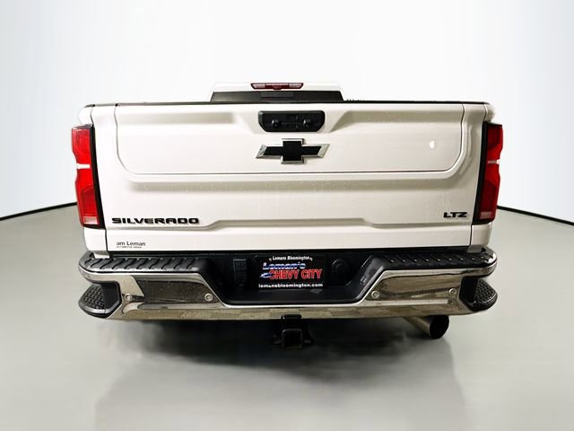 Used 2024 Chevrolet Silverado 3500 LTZ w/ LTZ Premium Package image 35