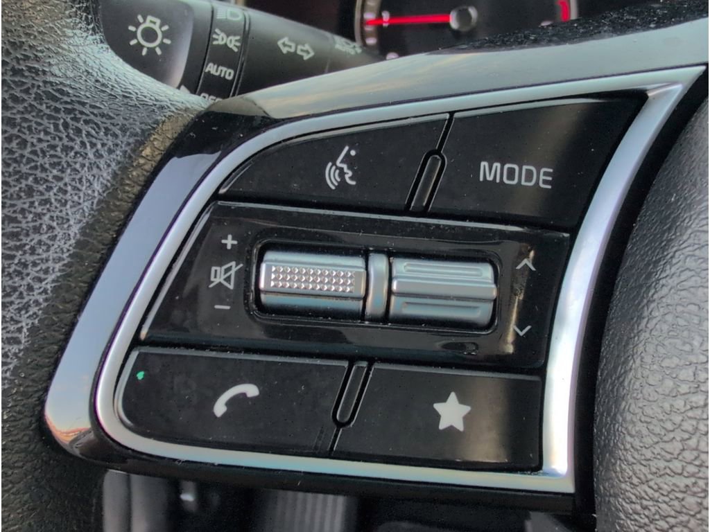 Used 2024 Kia Forte LXS w/ LXS Technology Package image 23