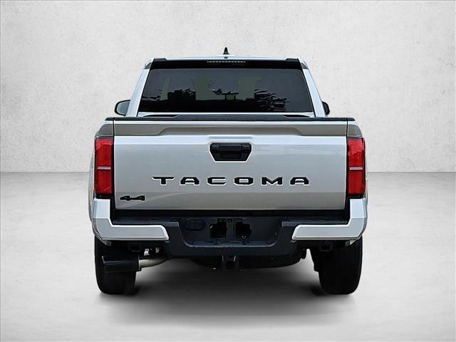 Used 2025 Toyota Tacoma SR5 AWD/4WD image 6
