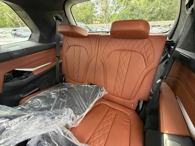 New 2027 BMW X7 xDrive40i w/ M Sport Package AWD/4WD image 22