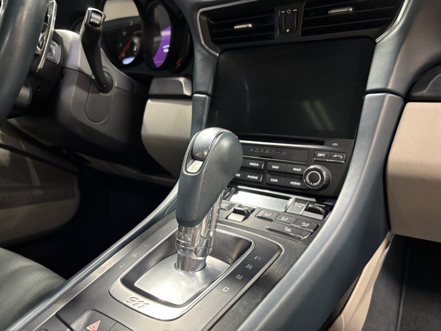 Used 2019 Porsche 911 Carrera GTS RWD image 16
