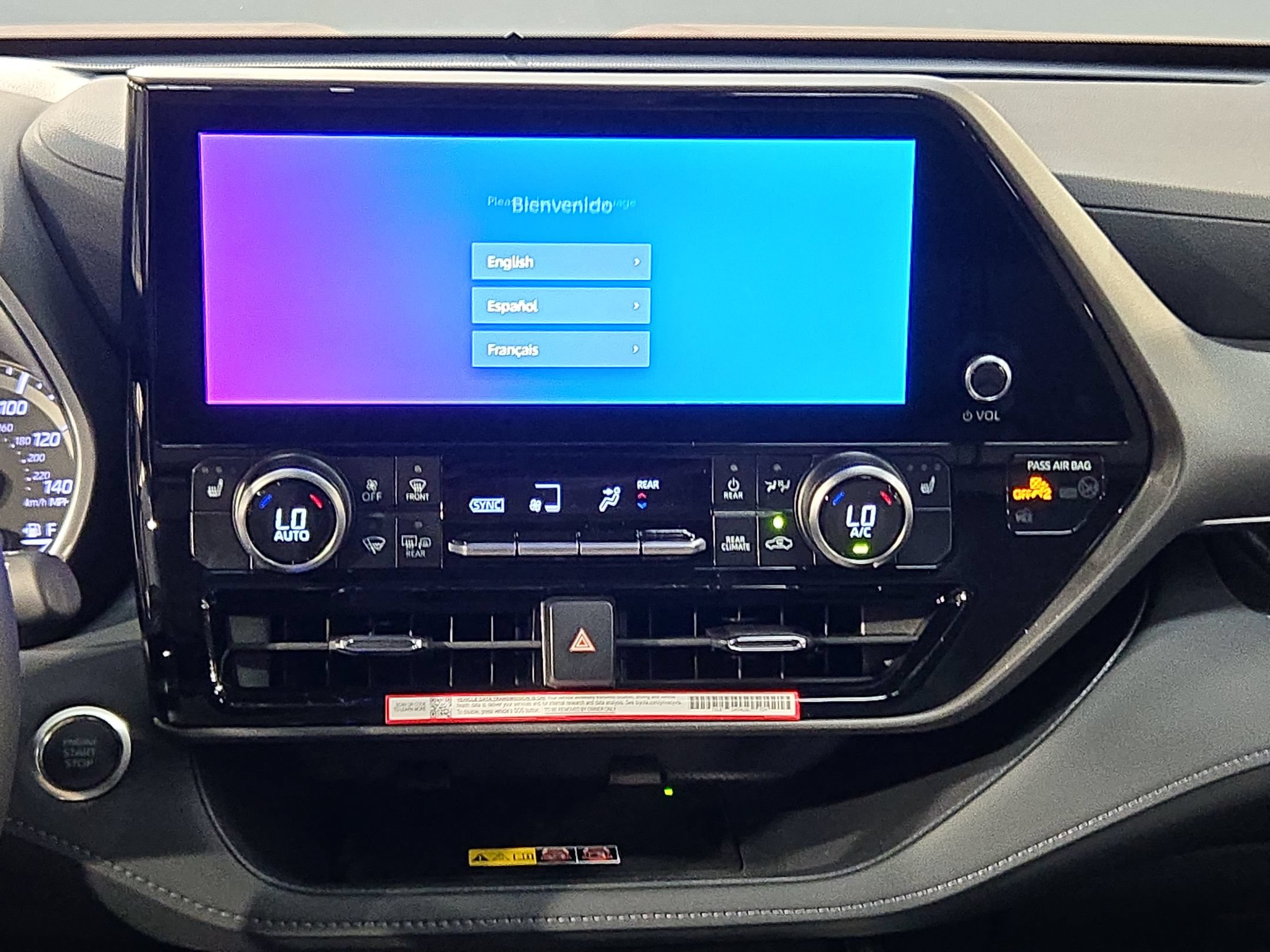 New 2026 Toyota Highlander XLE AWD/4WD image 12