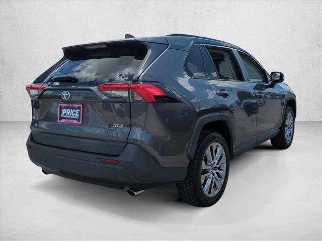 Certified 2022 Toyota RAV4 XLE Premium FWD image 5
