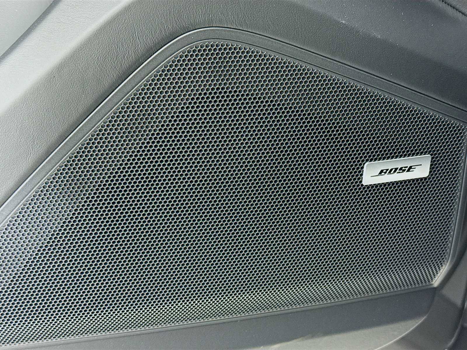 New 2026 Porsche Cayenne image 12