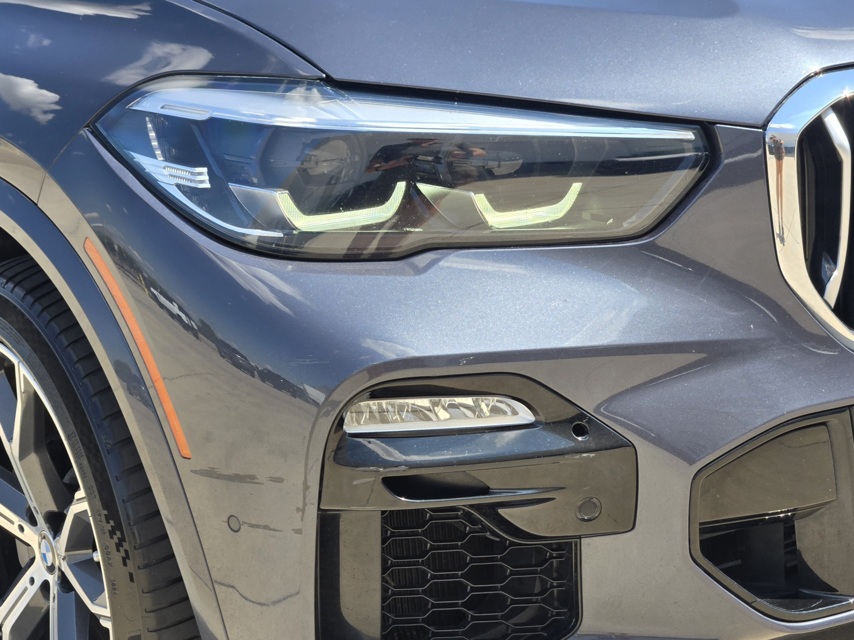 Used 2019 BMW X5 xDrive40i w/ M Sport Package AWD/4WD image 29