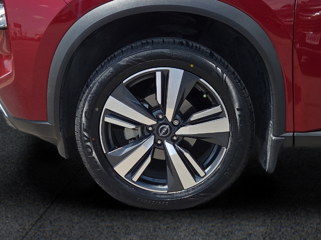 Used 2023 Nissan Rogue SL FWD image 8