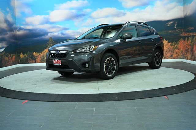 Used 2023 Subaru Crosstrek 2.0i Premium image 4