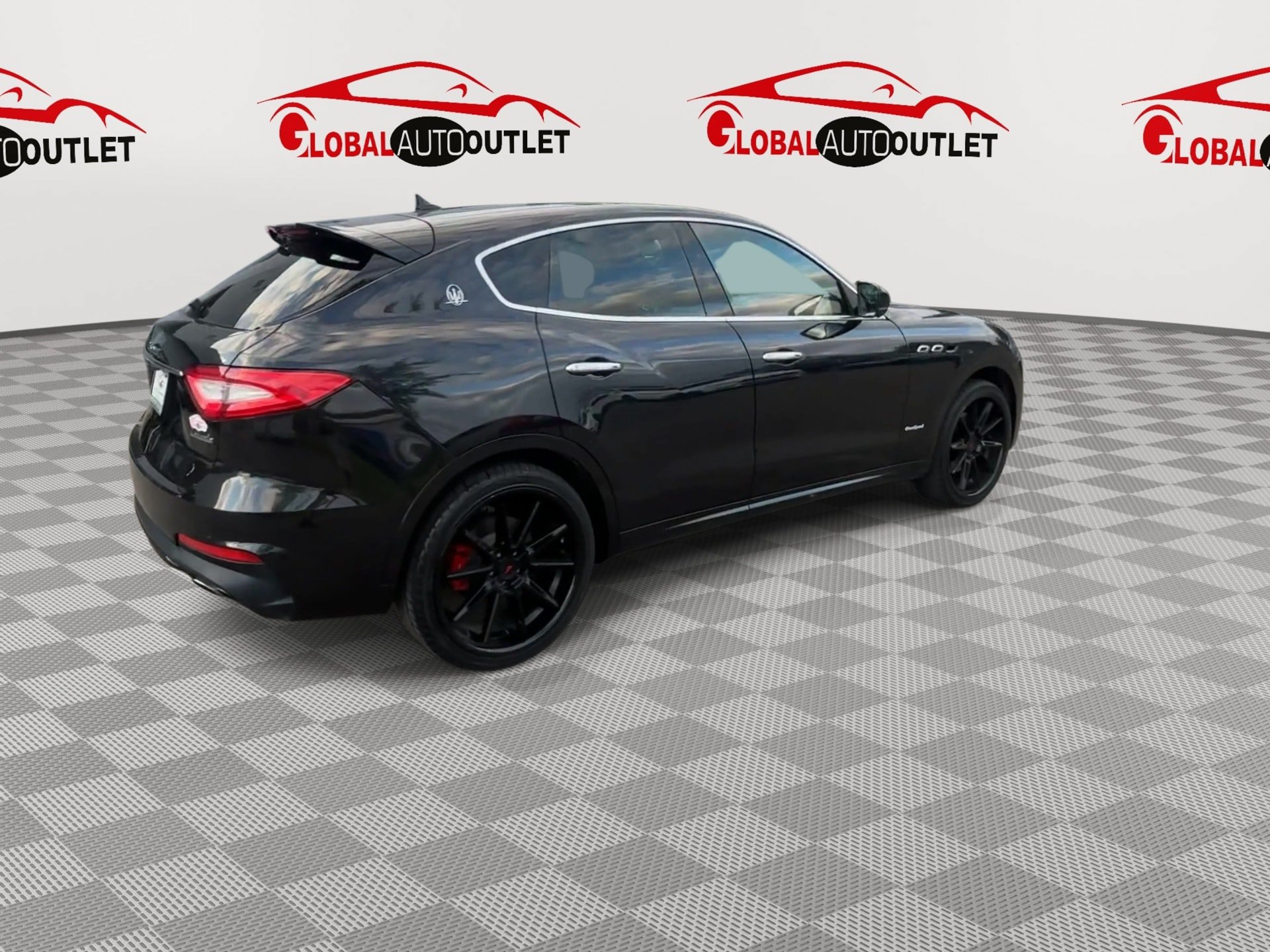 Used 2019 Maserati Levante GranSport AWD/4WD image 9