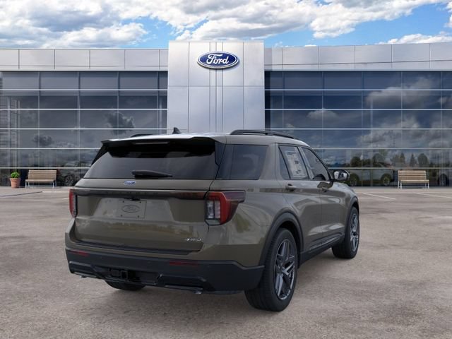 New 2026 Ford Explorer ST-Line w/ ST-Line Street Pack AWD/4WD image 8