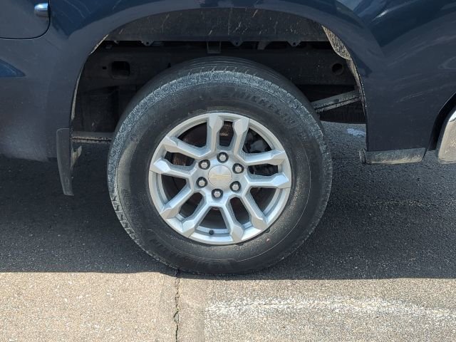 Used 2022 Chevrolet Silverado 1500 LT AWD/4WD image 29