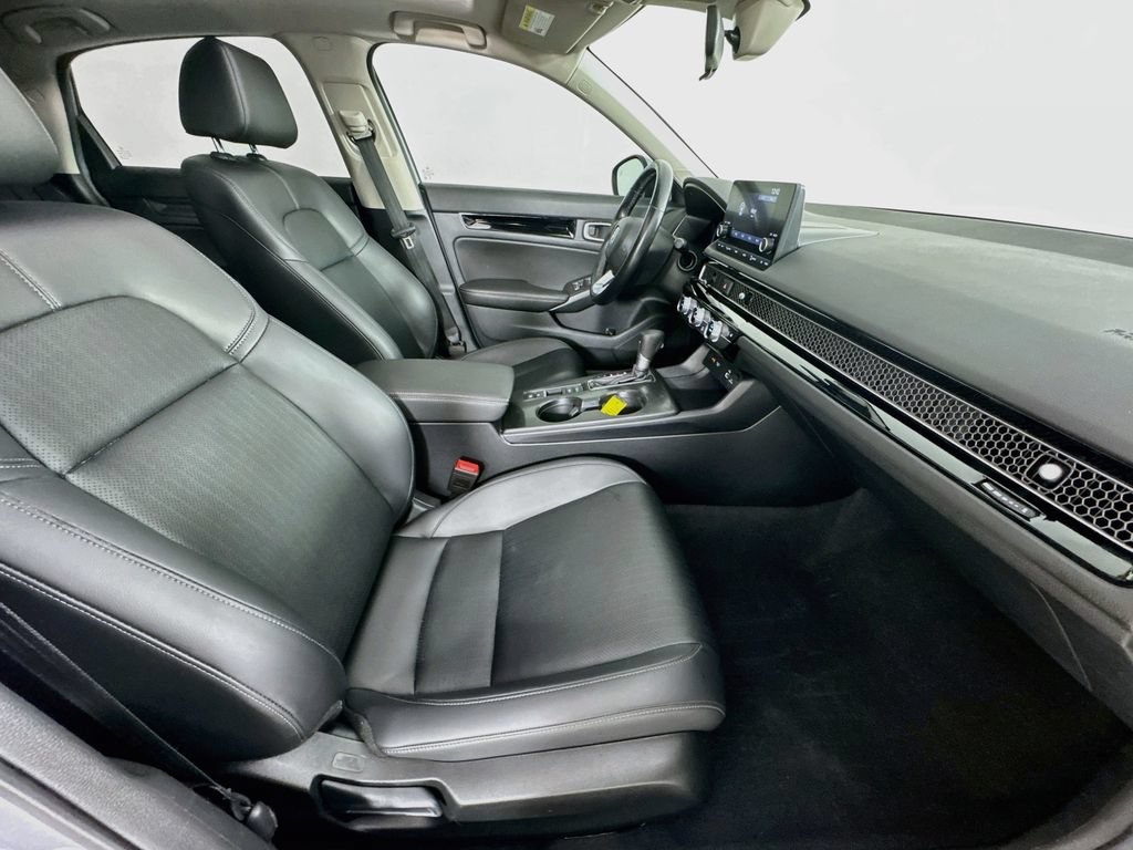 Used 2024 Honda Civic EX-L image 32