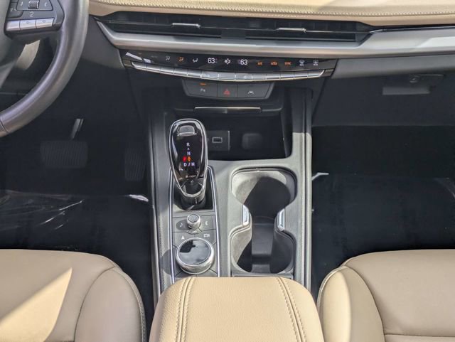 Used 2025 Cadillac XT4 Premium Luxury FWD image 20