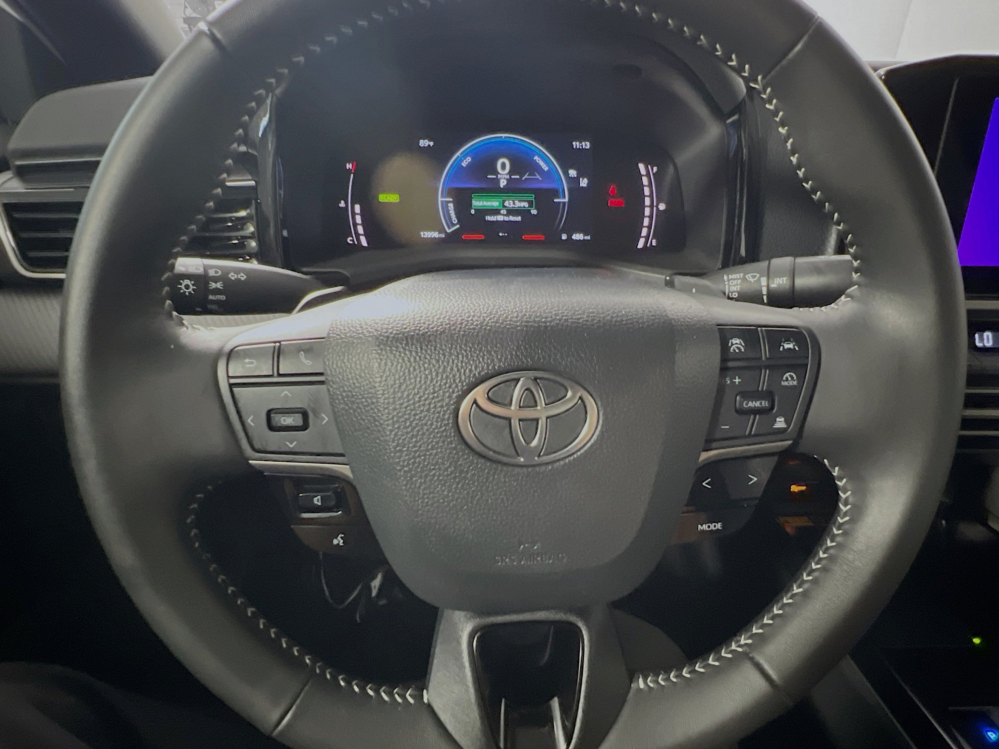 Used 2026 Toyota Camry SE FWD image 18