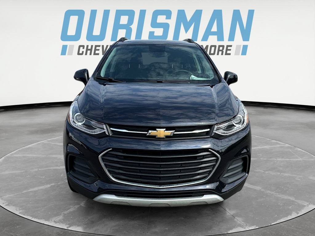 Used 2022 Chevrolet Trax LT w/ LT Convenience Package AWD/4WD image 8