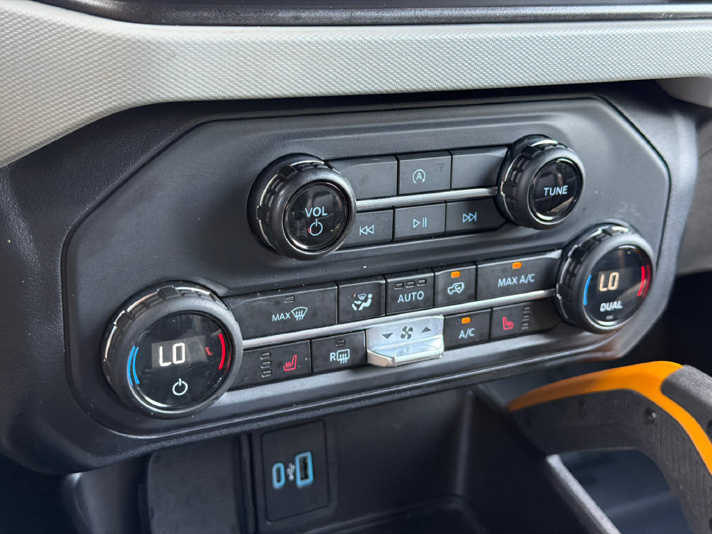 Used 2023 Ford Bronco Badlands AWD/4WD image 28