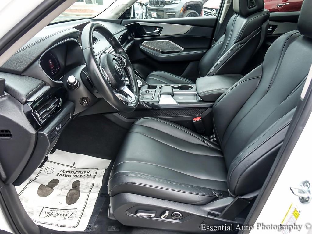 Used 2023 Acura MDX SH-AWD image 11