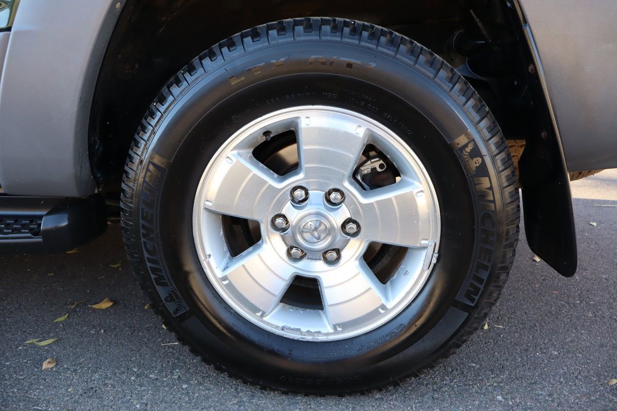 Used 2003 Toyota 4Runner Sport image 38