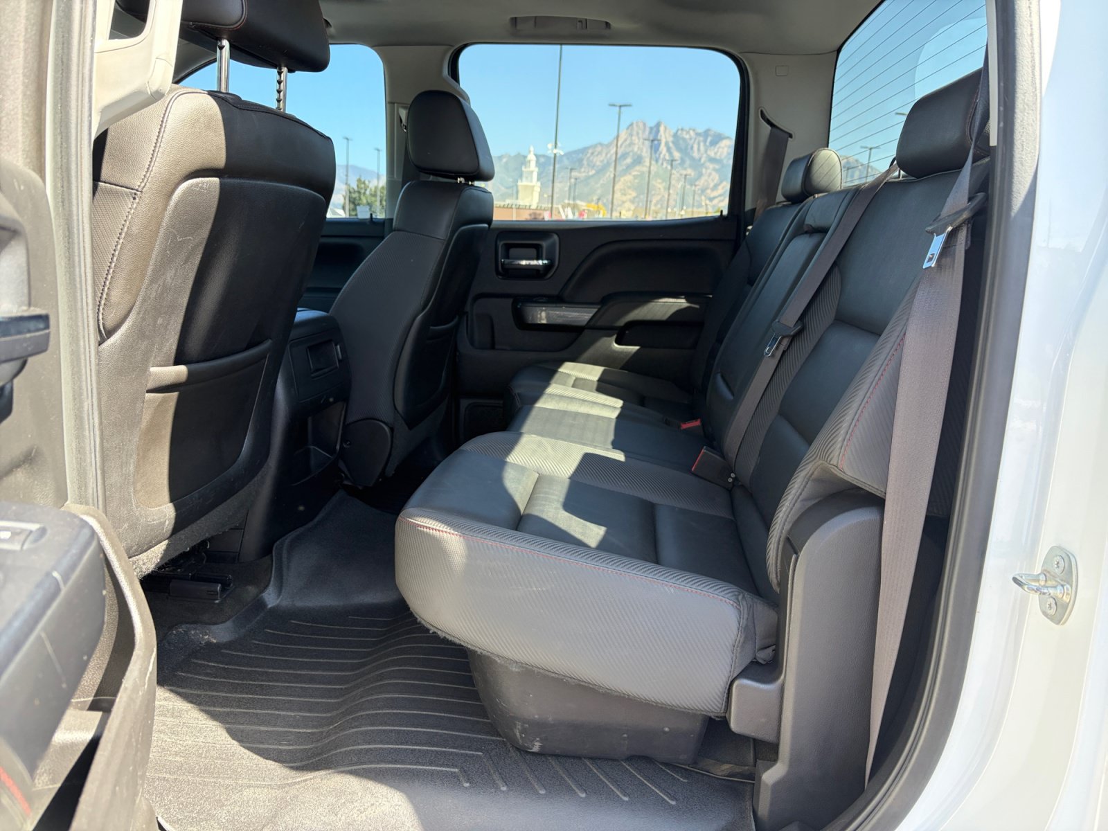 Used 2015 GMC Sierra 3500 SLT w/ Duramax Plus Package AWD/4WD image 25