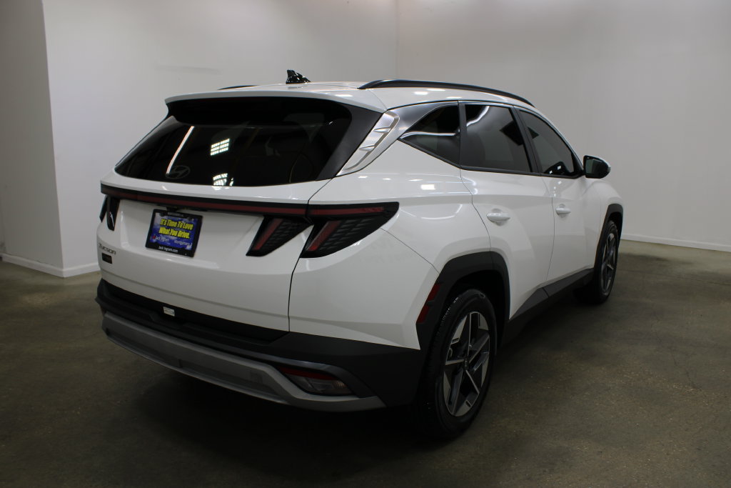 Used 2025 Hyundai Tucson SEL FWD image 5