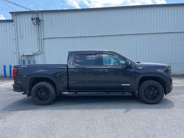 Used 2022 GMC Sierra 1500 Elevation w/ Elevation Premium Package AWD/4WD image 4