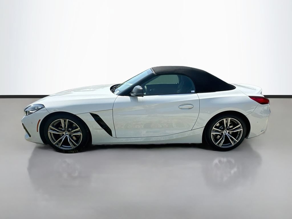Used 2021 BMW Z4 sDrive30i w/ M Sport Package RWD image 8