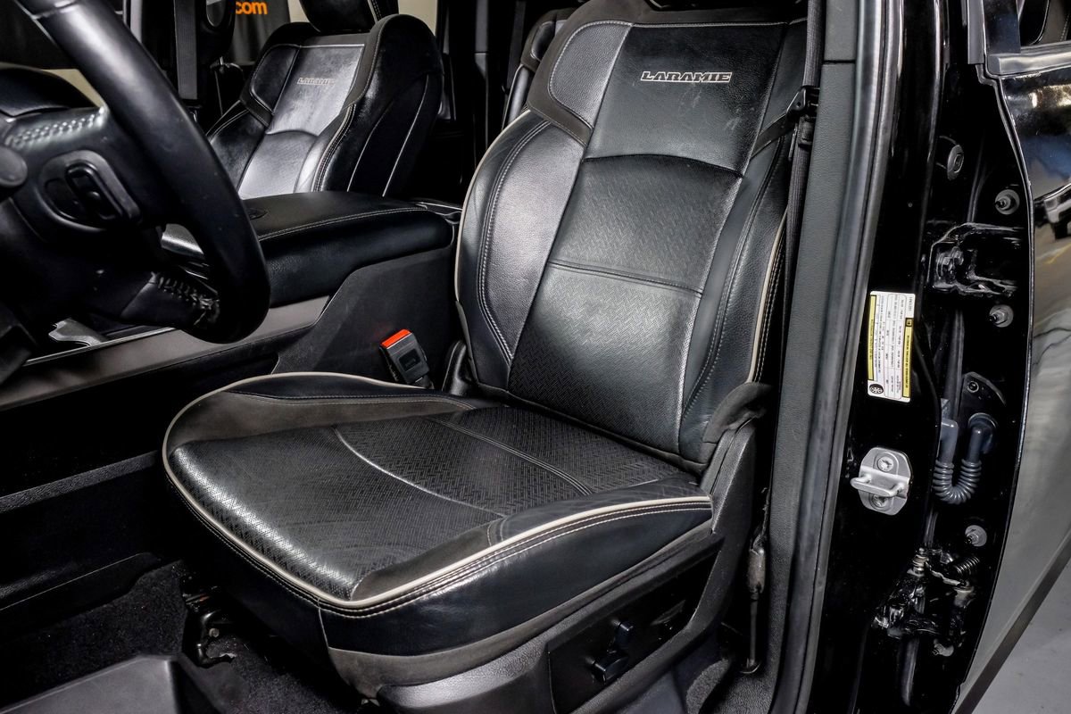 Used 2020 RAM 2500 Laramie w/ Night Edition image 30