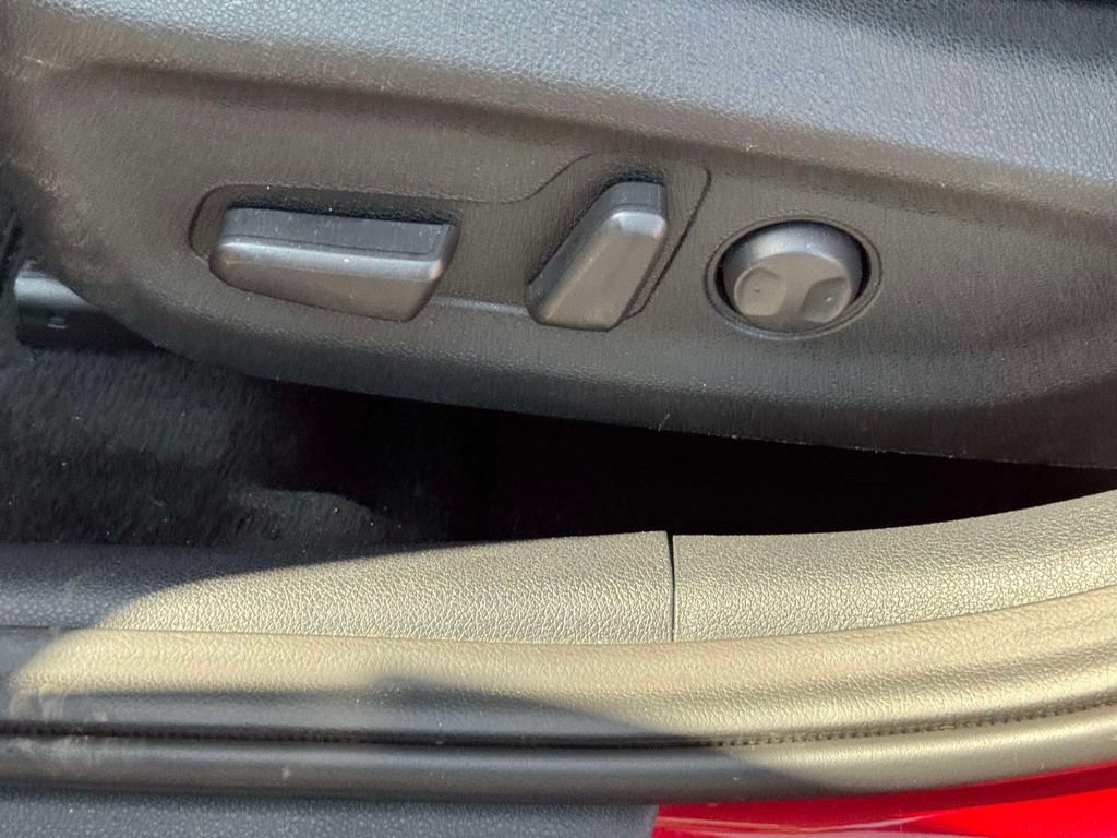 Certified 2022 Kia Niro EX Premium FWD image 16