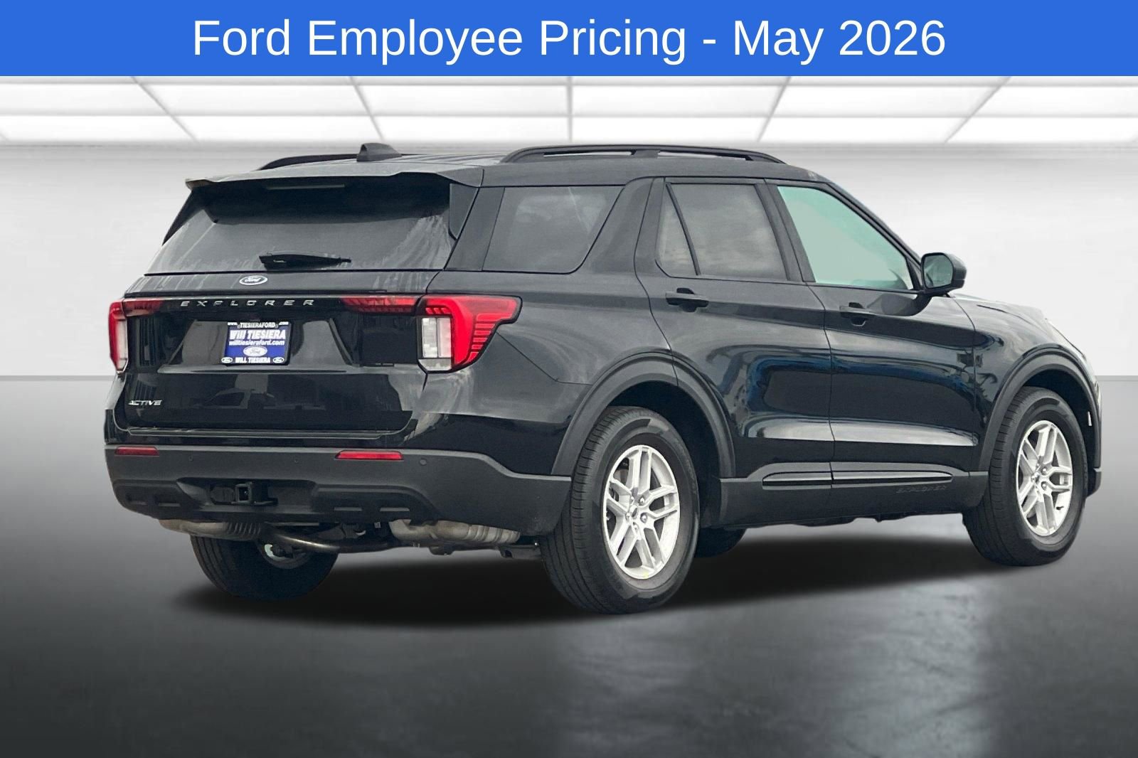 New 2026 Ford Explorer Active RWD image 7