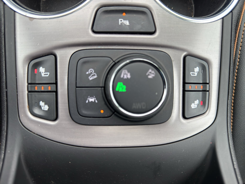Used 2023 GMC Terrain AT4 w/ Tech Package AWD/4WD image 33