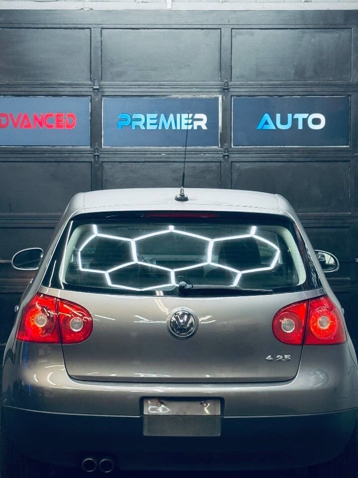 Used 2009 Volkswagen Rabbit S image 15