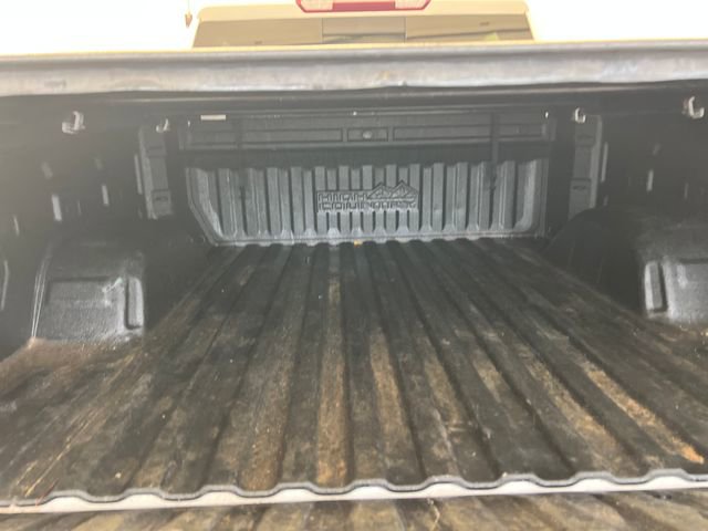 Used 2019 Chevrolet Silverado 1500 High Country image 15