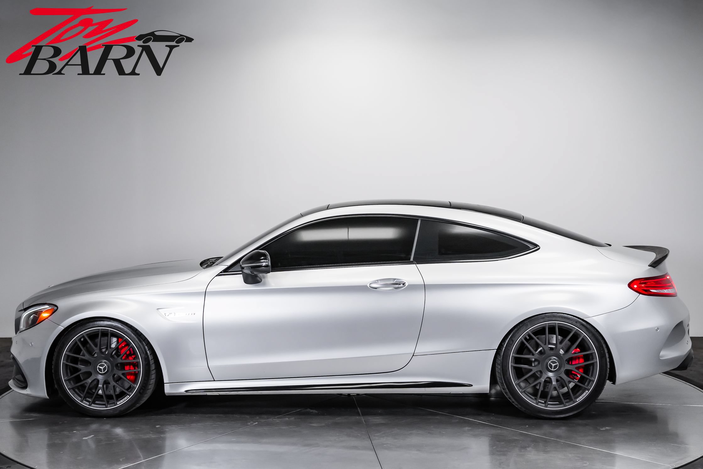 Used 2017 Mercedes-Benz C 63 AMG S image 2