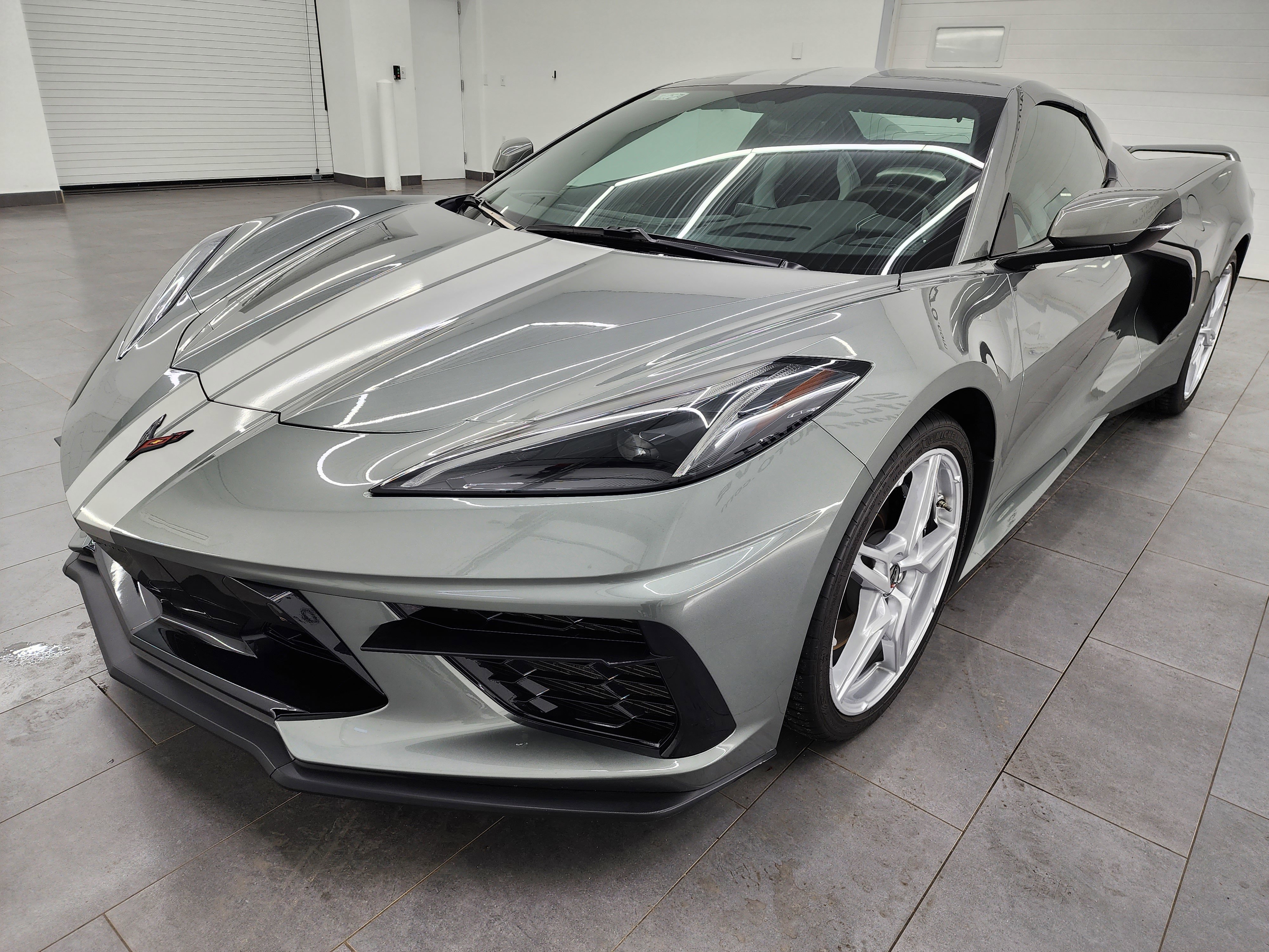 Used 2022 Chevrolet Corvette Stingray Premium Conv w/ Z51 Performance Package image 6