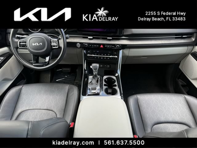Certified 2024 Kia Carnival EX FWD image 11