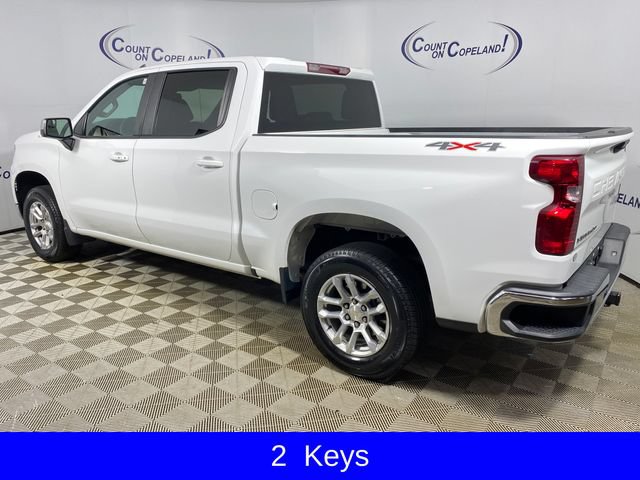 Used 2023 Chevrolet Silverado 1500 LT AWD/4WD image 4