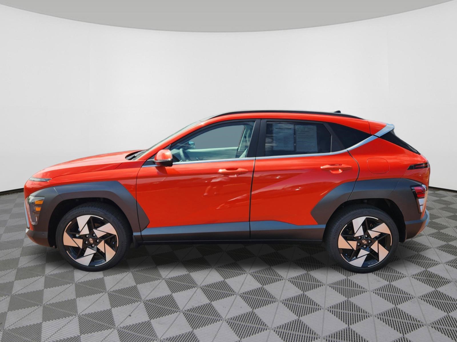 Certified 2026 Hyundai Kona Limited AWD/4WD image 5