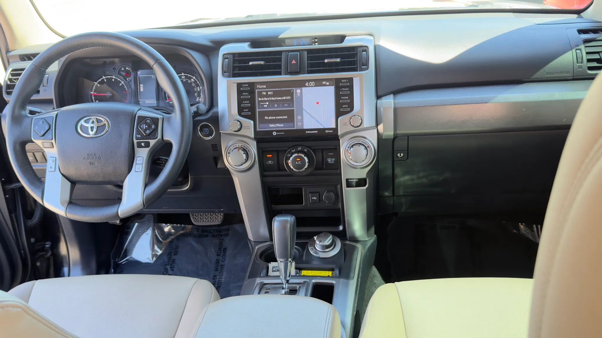 Used 2020 Toyota 4Runner SR5 Premium AWD/4WD image 16