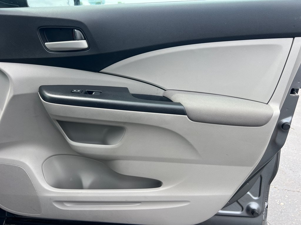 Used 2014 Honda CR-V LX image 19