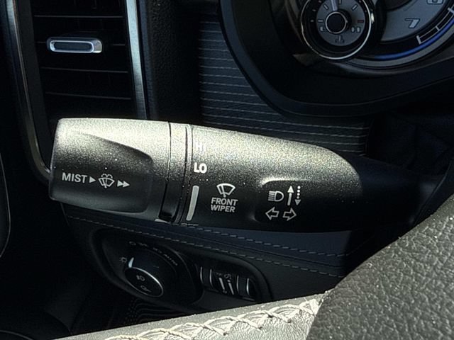 Used 2020 RAM 1500 Limited AWD/4WD image 18