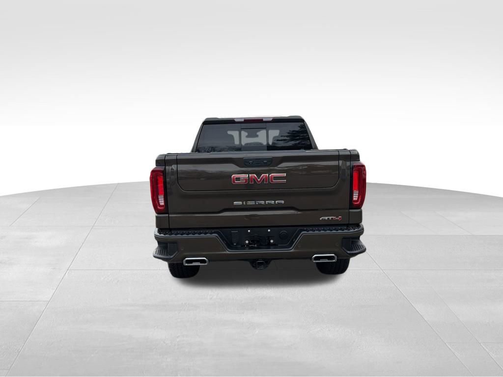 Used 2023 GMC Sierra 1500 AT4 w/ AT4 Preferred Package image 4