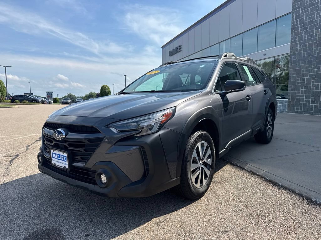 Used 2023 Subaru Outback AWD/4WD image 4