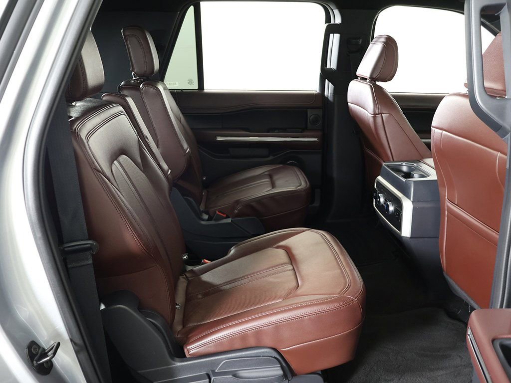 Used 2023 Ford Expedition Max Limited image 42