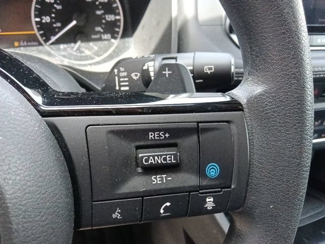 Used 2023 Nissan Rogue SV AWD/4WD image 19