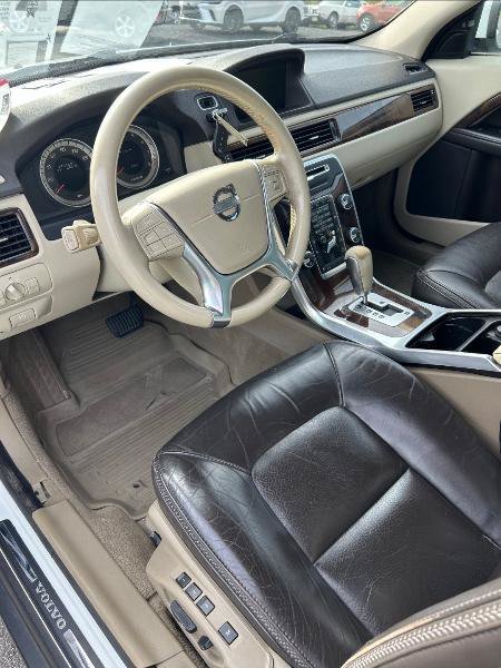 Used 2012 Volvo XC70 T6 AWD/4WD image 4