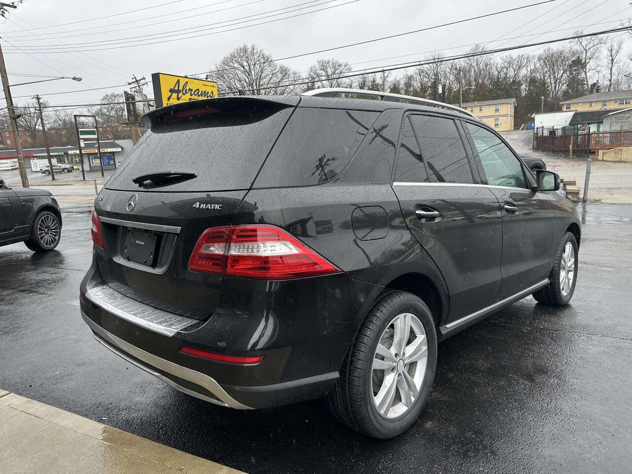 Used 2015 Mercedes-Benz ML 350 4MATIC w/ Premium 1 Package image 9